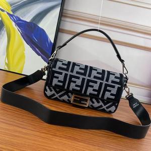 Fendi Handbags 478